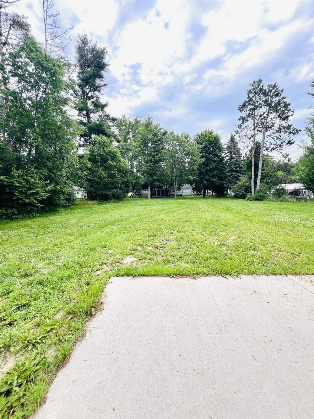259 Morey Road Caldwell Township, MI 49651