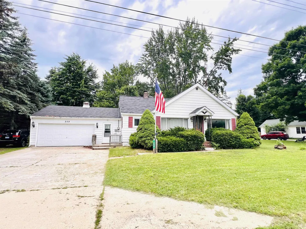 259 Morey Road Caldwell Township, MI 49651