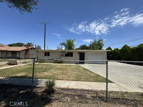 23890 Hemlock