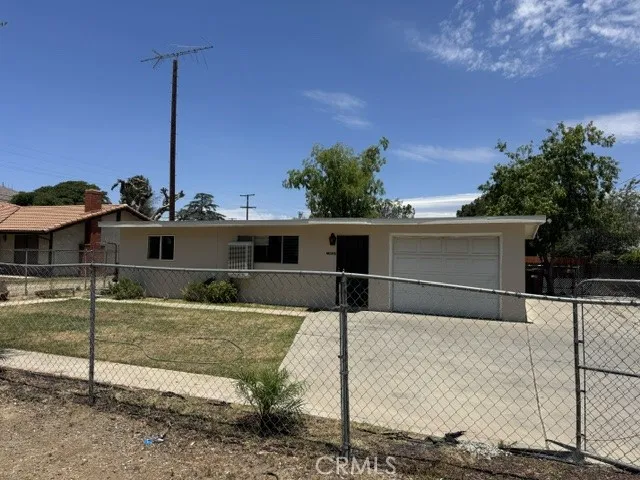23890 Hemlock Moreno Valley, CA 92557