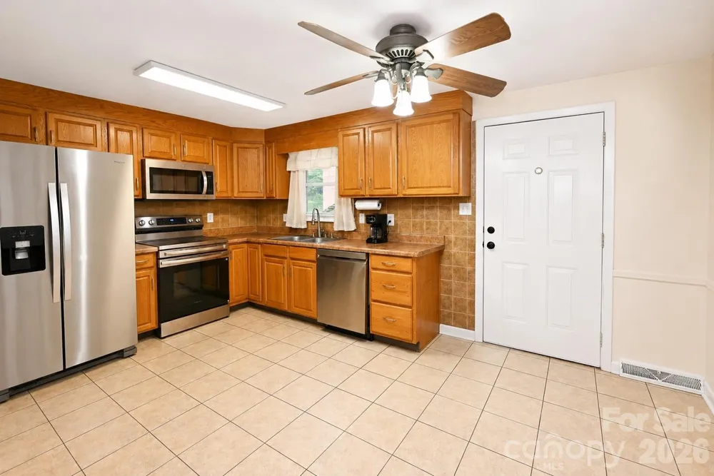 3237 Annex Street Conover, NC 28613