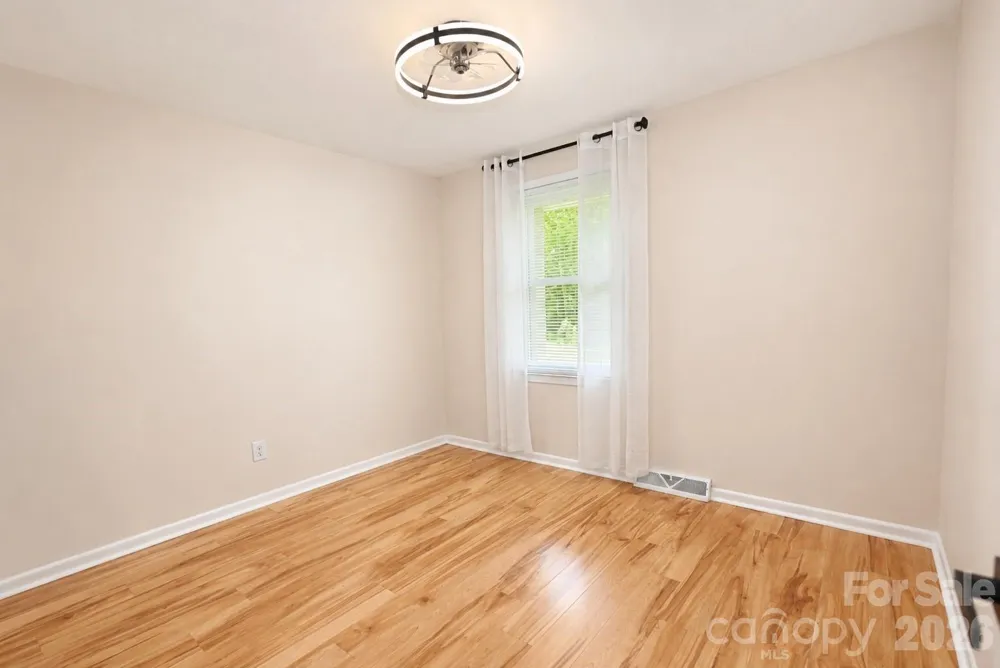 3237 Annex Street Conover, NC 28613