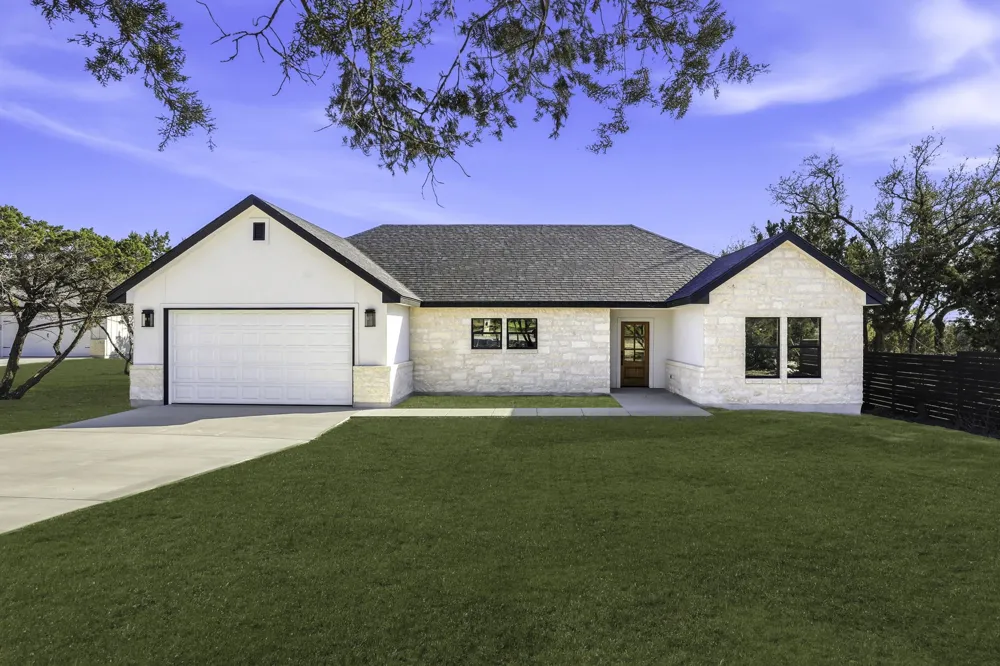 1615 Rocky Ridge Loop Canyon Lake, TX 78133