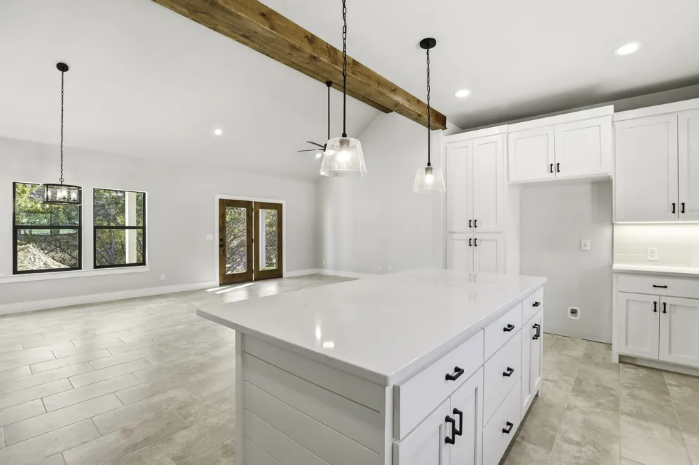 1615 Rocky Ridge Loop Canyon Lake, TX 78133