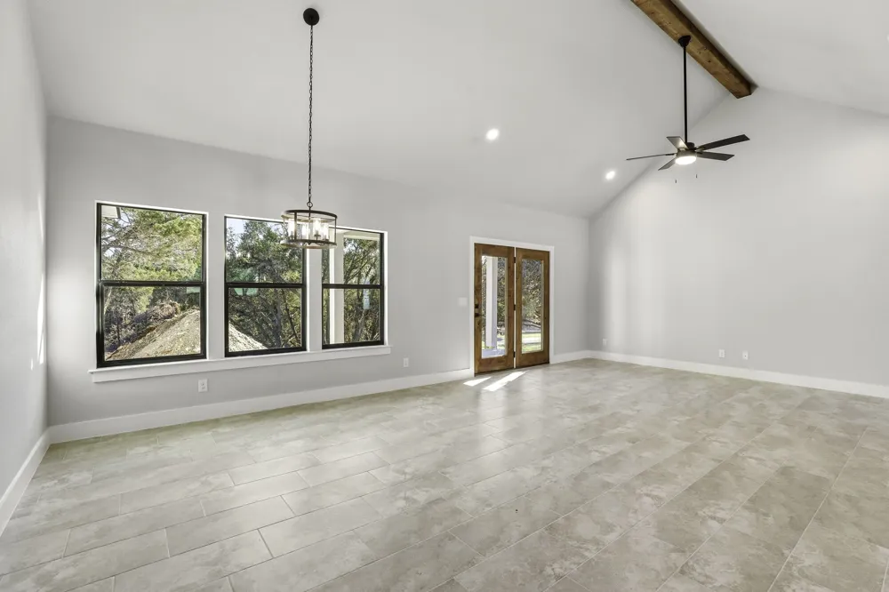 1615 Rocky Ridge Loop Canyon Lake, TX 78133