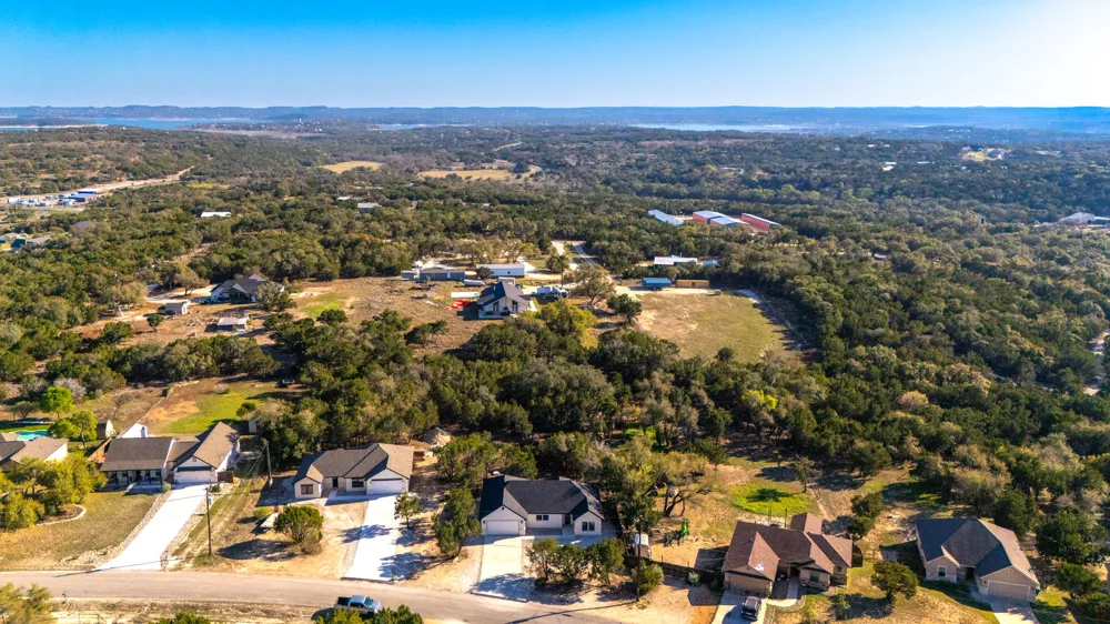 1615 Rocky Ridge Loop Canyon Lake, TX 78133