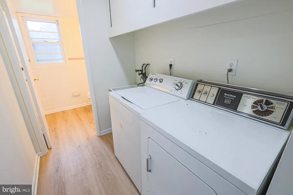 2607 SMITH AVENUE Baltimore, MD 21209