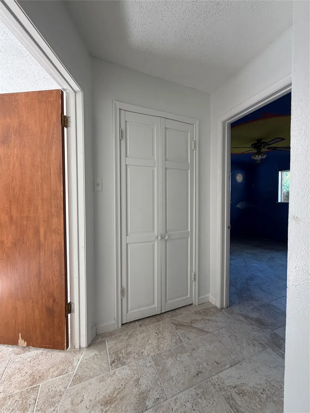2406 W Broadview Street Greenville, TX 75402