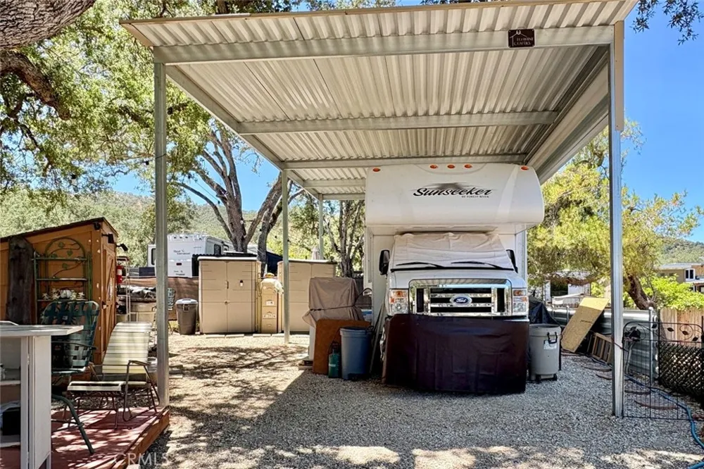 2102 Clamath Court Paso Robles, CA 93446