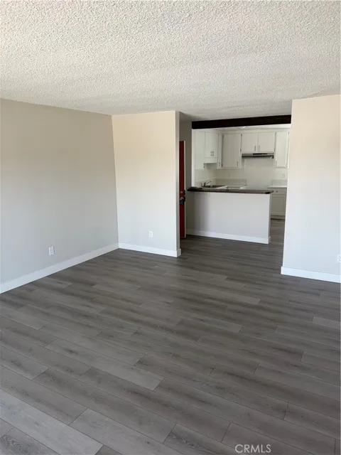 15121 Woodruff