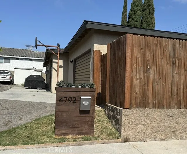 4792 La Palma La Palma, CA 90623
