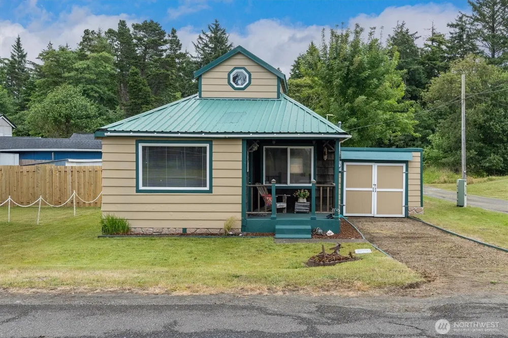 26202 R STREET Ocean Park, WA 98640