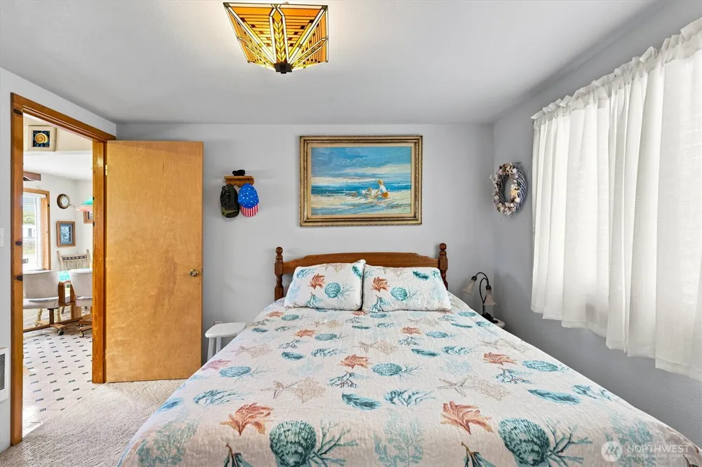 26202 R STREET Ocean Park, WA 98640