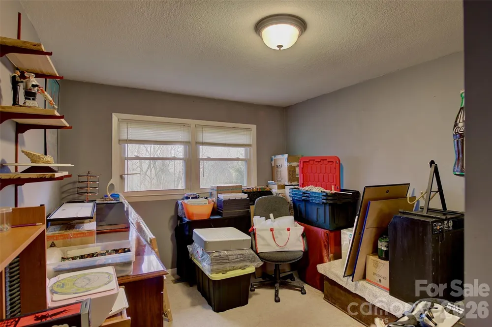 583 Deer Park Lake Road Spruce Pine, NC 28777