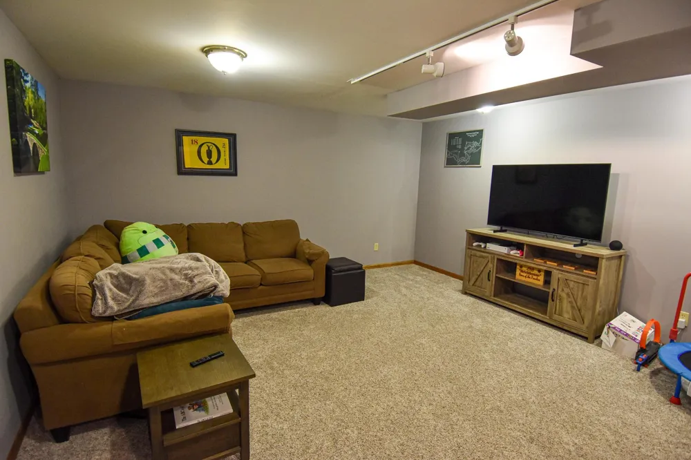 808 Alice Drive Thief River Falls, MN 56701