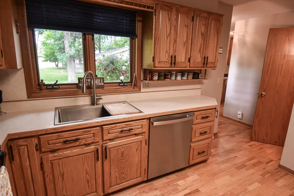 808 Alice Drive Thief River Falls, MN 56701