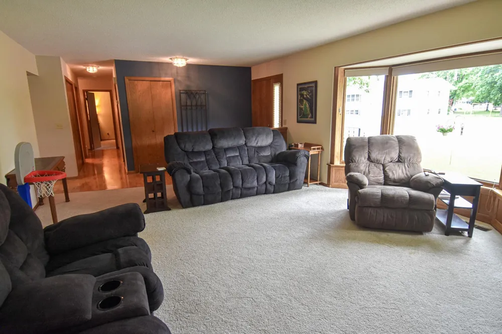 808 Alice Drive Thief River Falls, MN 56701