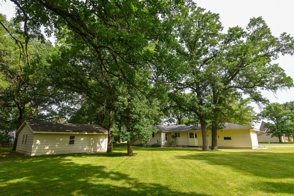 808 Alice Drive Thief River Falls, MN 56701