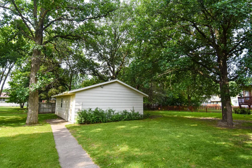 808 Alice Drive Thief River Falls, MN 56701