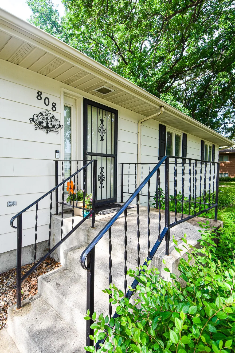808 Alice Drive Thief River Falls, MN 56701