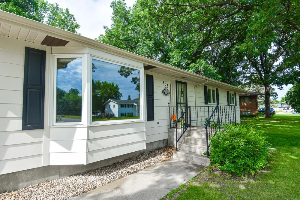 808 Alice Drive Thief River Falls, MN 56701