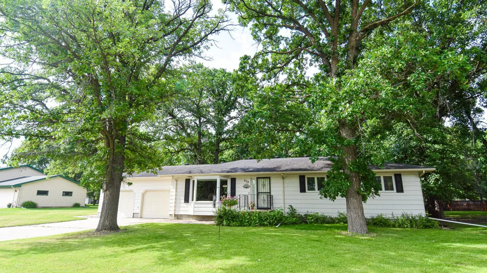 808 Alice Drive Thief River Falls, MN 56701