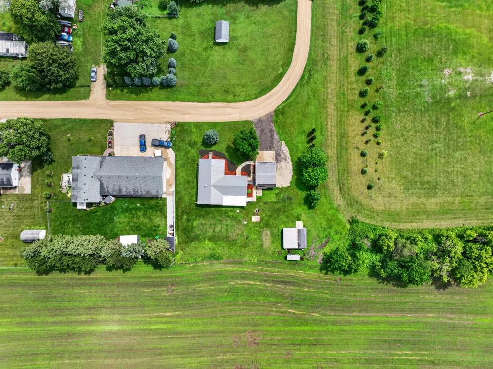 1445 1st Avenue SW Oronoco, MN 55960