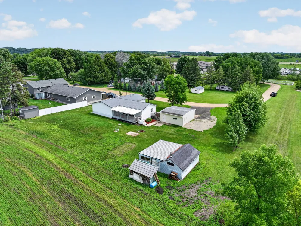 1445 1st Avenue SW Oronoco, MN 55960