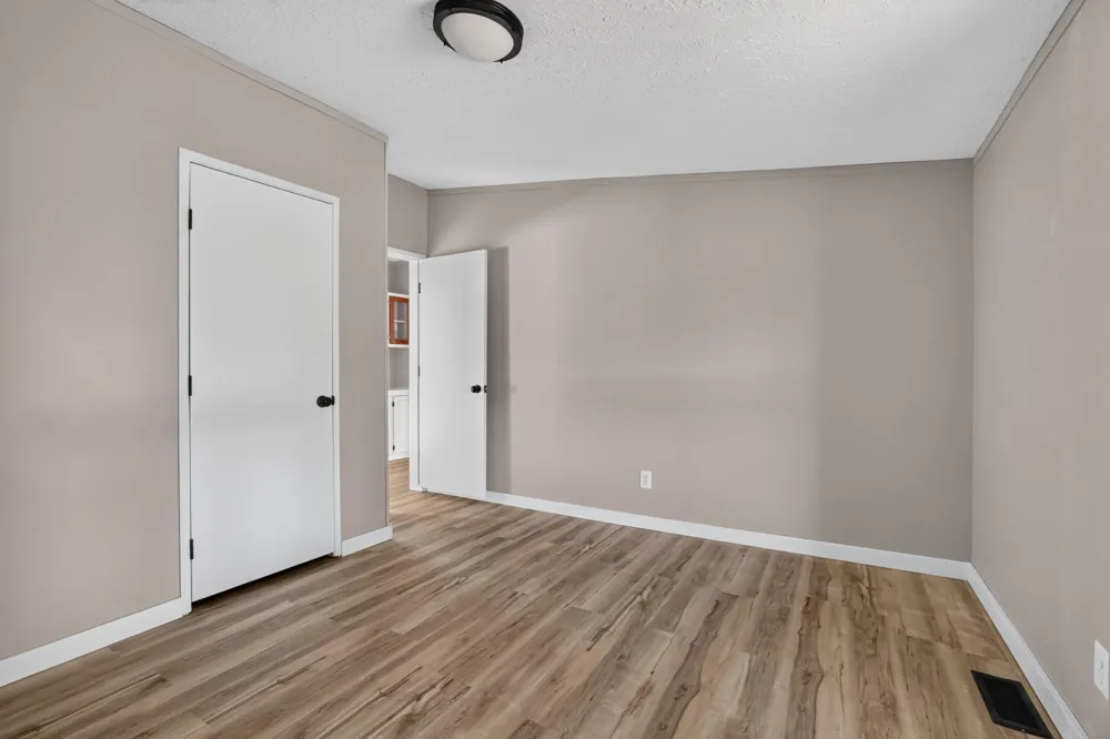 1445 1st Avenue SW Oronoco, MN 55960