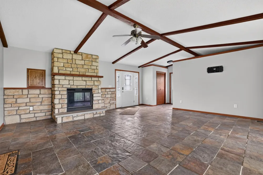1445 1st Avenue SW Oronoco, MN 55960
