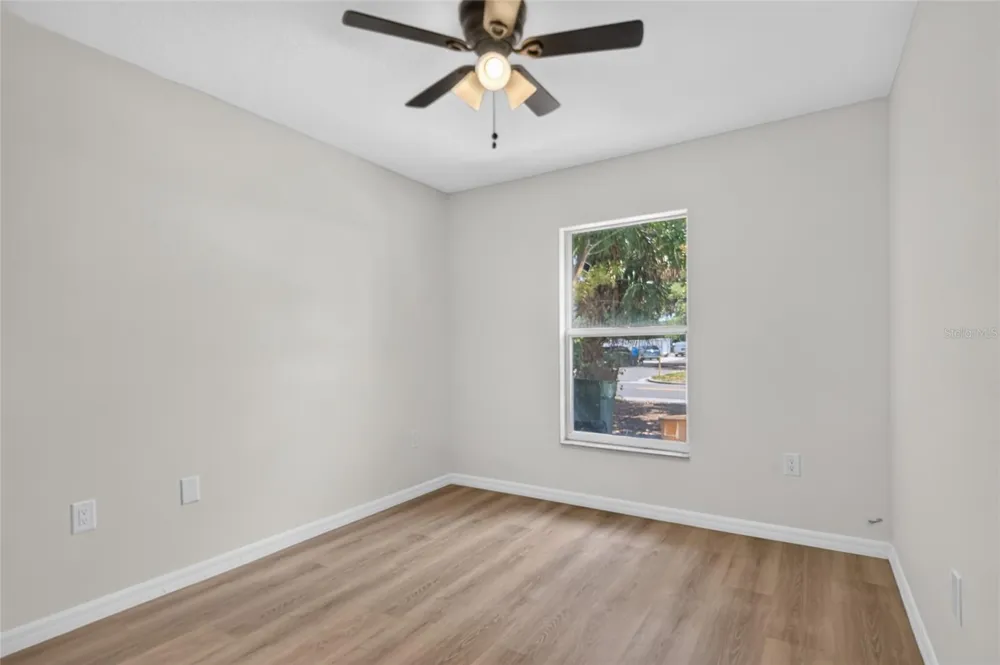 1004 17TH AVENUE W Bradenton, FL 34205