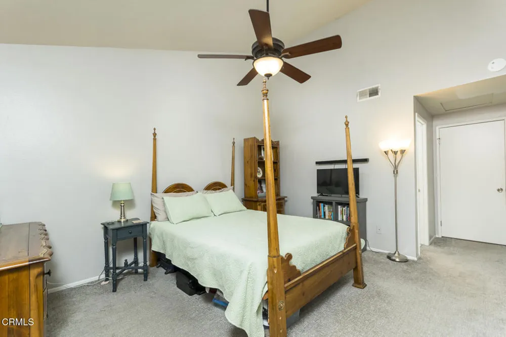 10059 Aspen Circle Santa Fe Springs, CA 90670