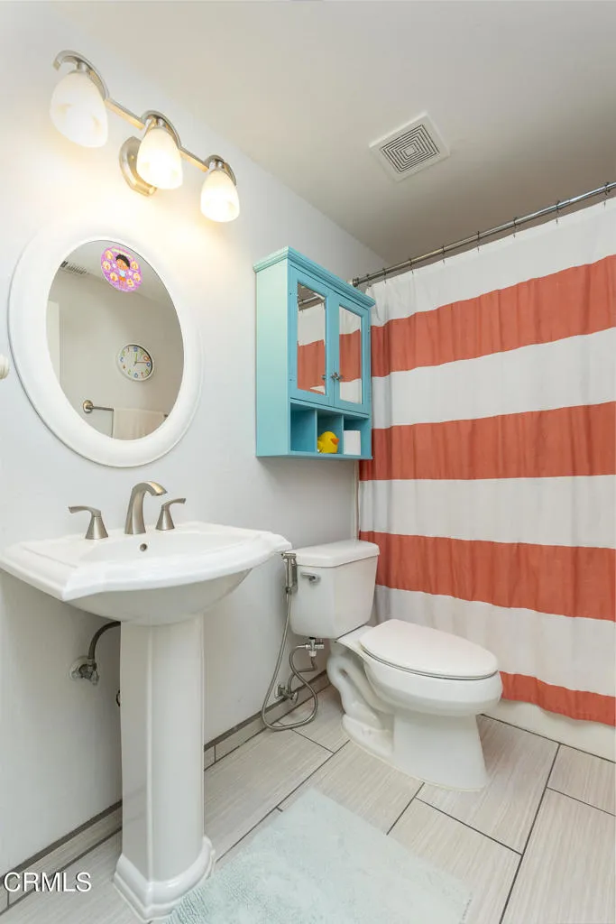 10059 Aspen Circle Santa Fe Springs, CA 90670