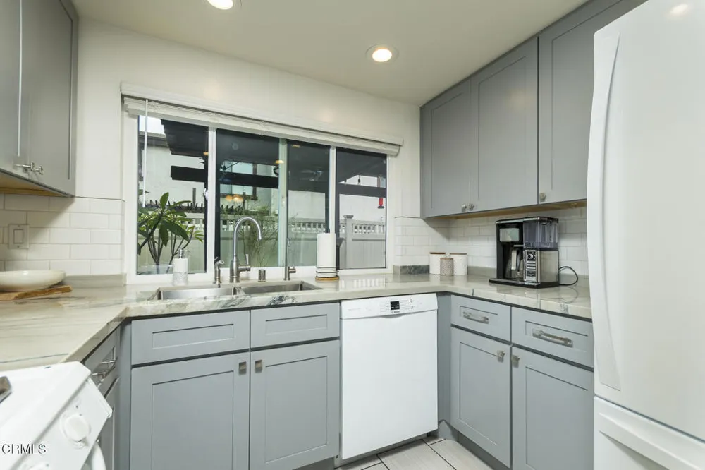 10059 Aspen Circle Santa Fe Springs, CA 90670