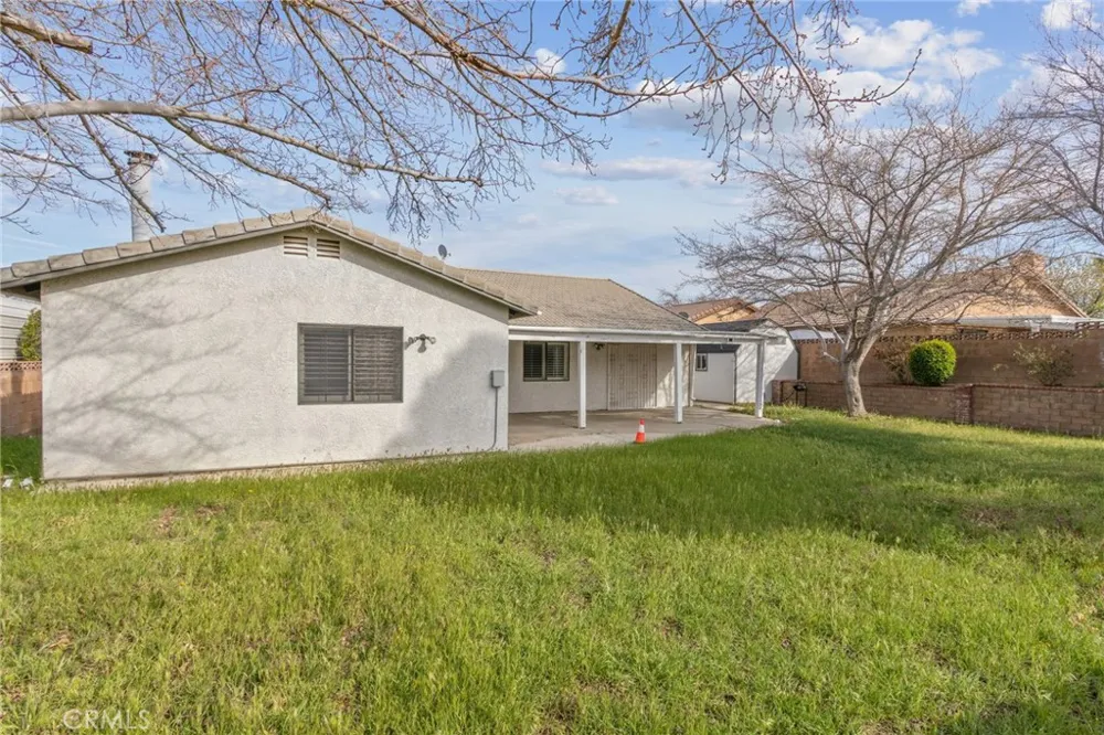 42307 61st st w Quartz Hill, CA 93535