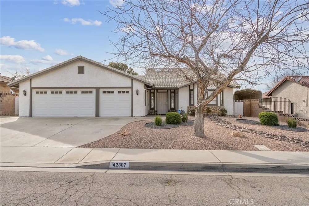 42307 61st st w Quartz Hill, CA 93535