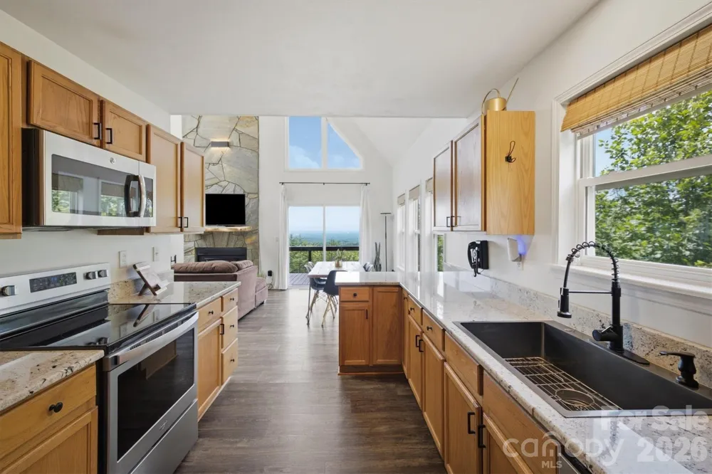 3381 Stones Throw Drive Valdese, NC 28690