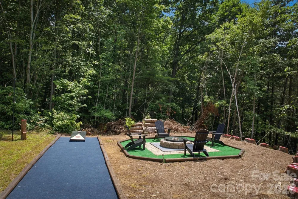 3381 Stones Throw Drive Valdese, NC 28690