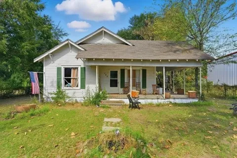 126 Forest Street