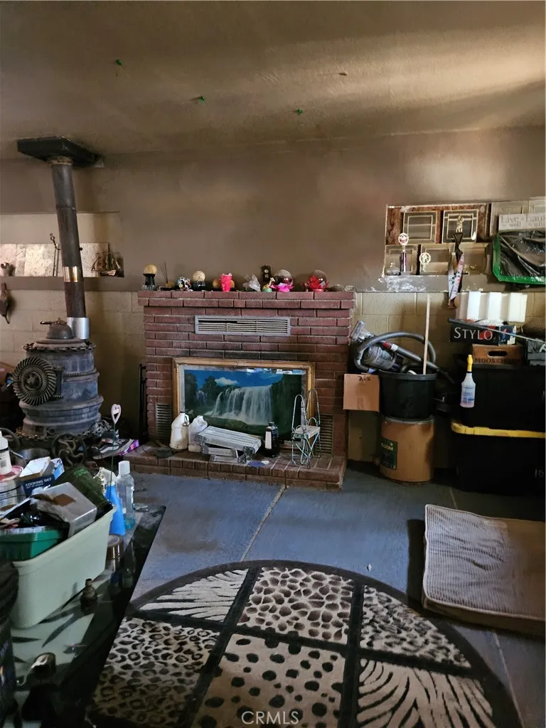 18652 Bellflower Adelanto, CA 92301