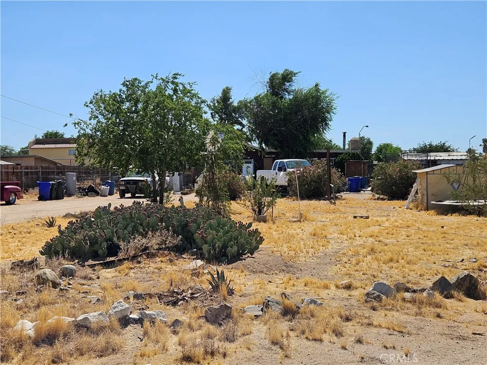 18652 Bellflower Adelanto, CA 92301