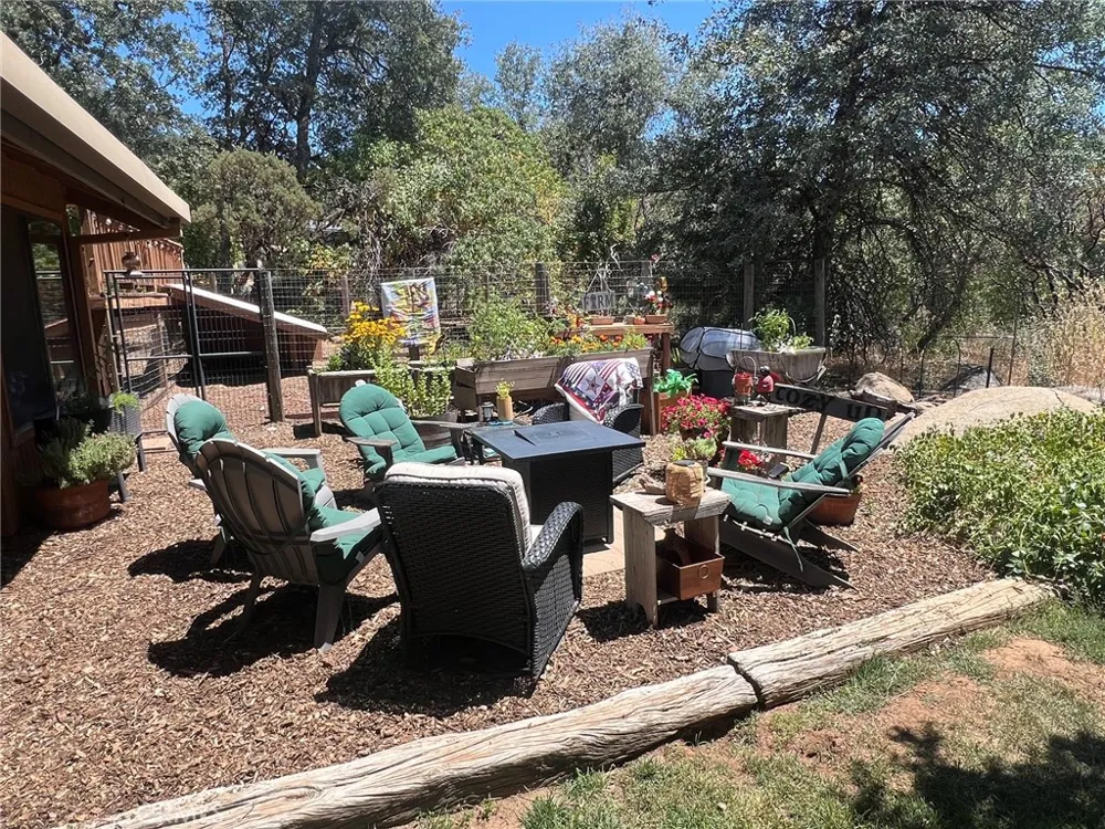 36870 Mudge Ranch Road Coarsegold, CA 93614