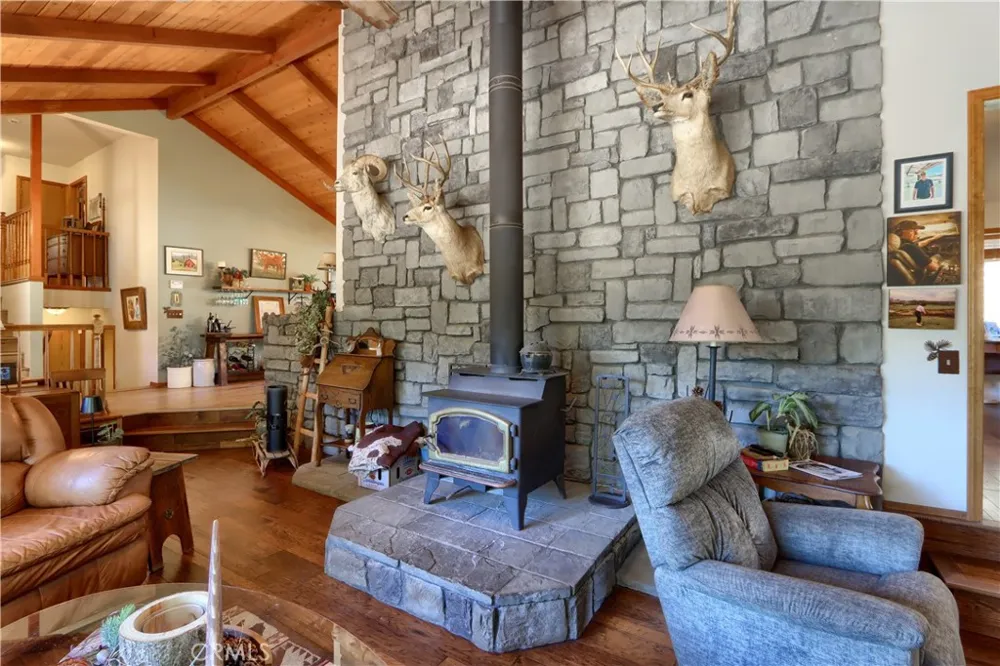 36870 Mudge Ranch Road Coarsegold, CA 93614