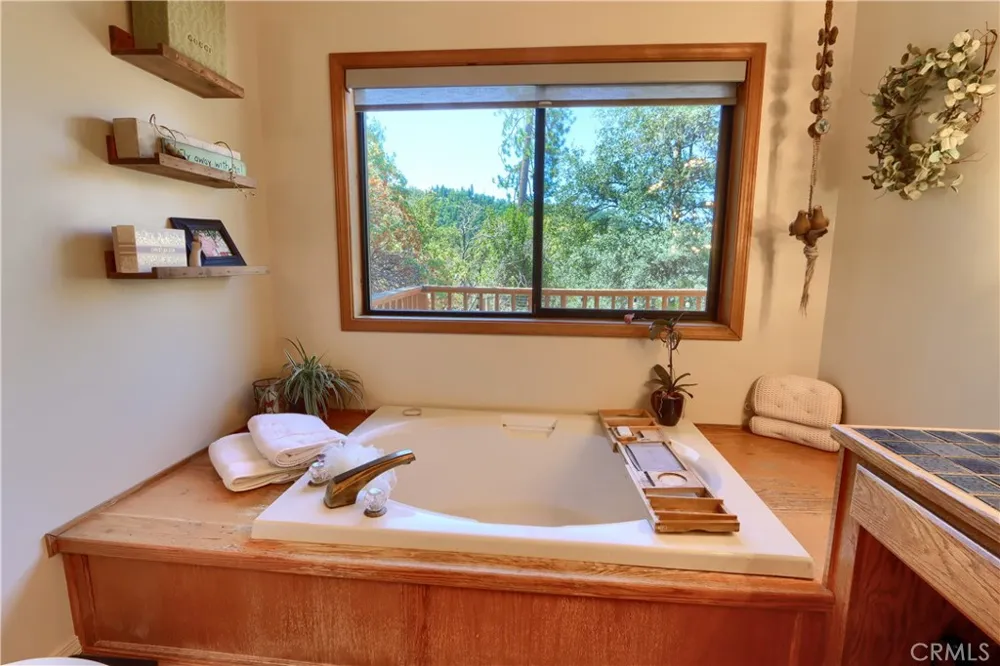 36870 Mudge Ranch Road Coarsegold, CA 93614