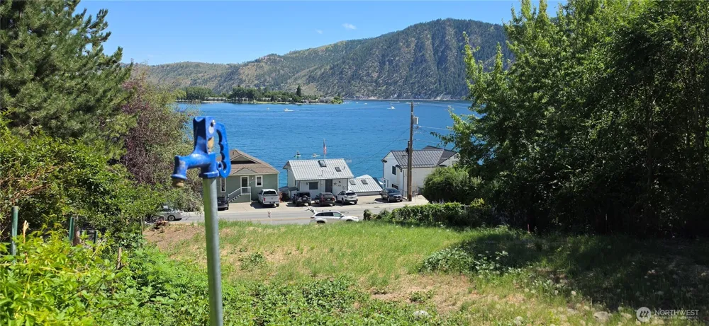 410 Manson Boulevard Manson, WA 98831