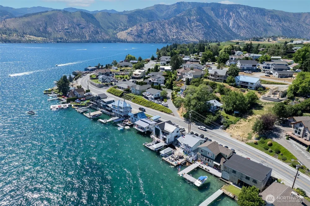 410 Manson Boulevard Manson, WA 98831