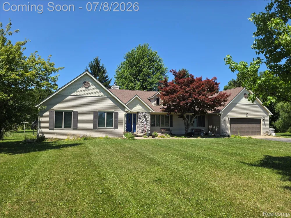 3581 Burkhart Road Howell Township, MI 48855