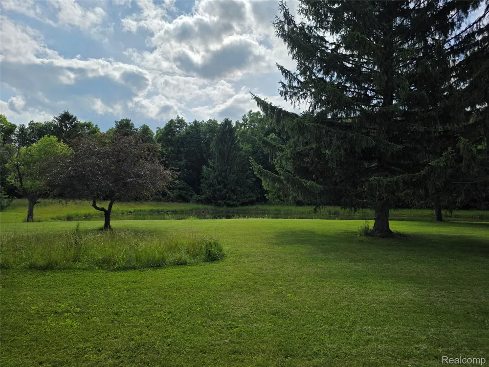 3581 Burkhart Road Howell Township, MI 48855