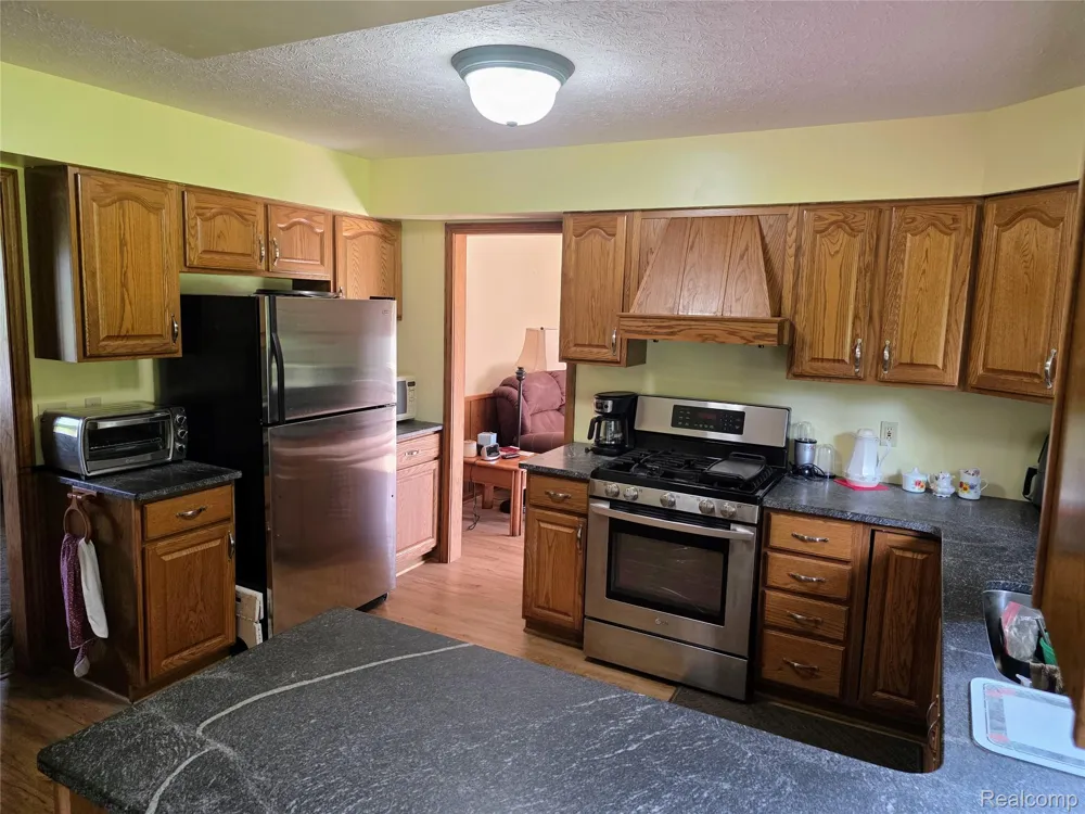 3581 Burkhart Road Howell Township, MI 48855