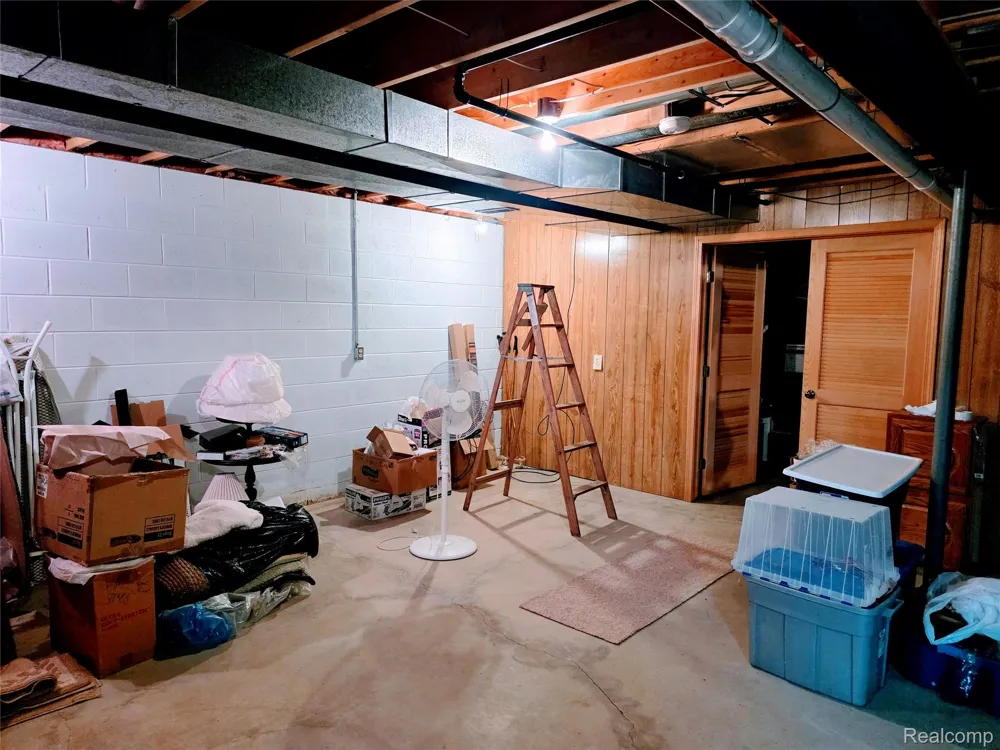 3581 Burkhart Road Howell Township, MI 48855